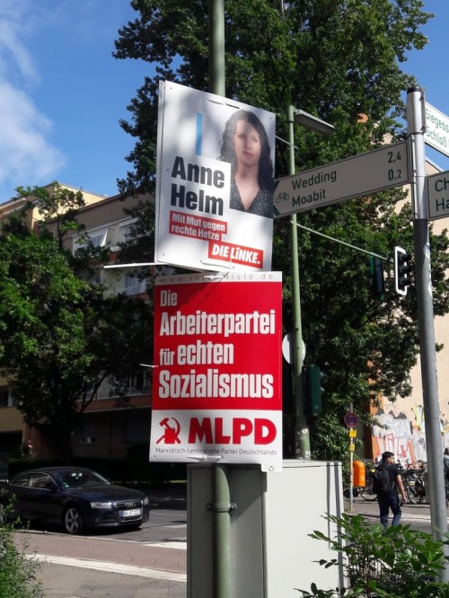 Wahlplakate 2021 auf einer Berliner Straße / Plakaty wyborcze na jednej z berlińskich ulic 