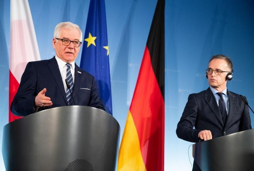 Der polnische Außenminister Jacek Czaputowicz (L) und der deutsche Außenminister Heiko Maas während einer gemeinsamen Konferenz in Berlin am 13. Dezember 2018